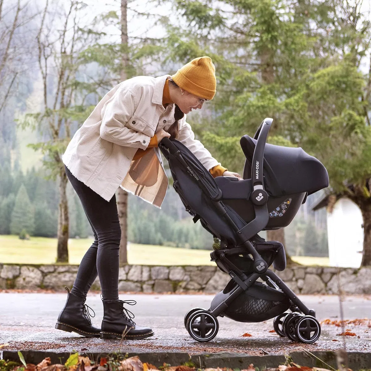 Maxi-Cosi Adaptadores silla de coche bebe para el cochecito Maxi-Cosi Lara2, silla de paseo ultraligera, de 0 meses a 4 años, 0-22 kg, Negro