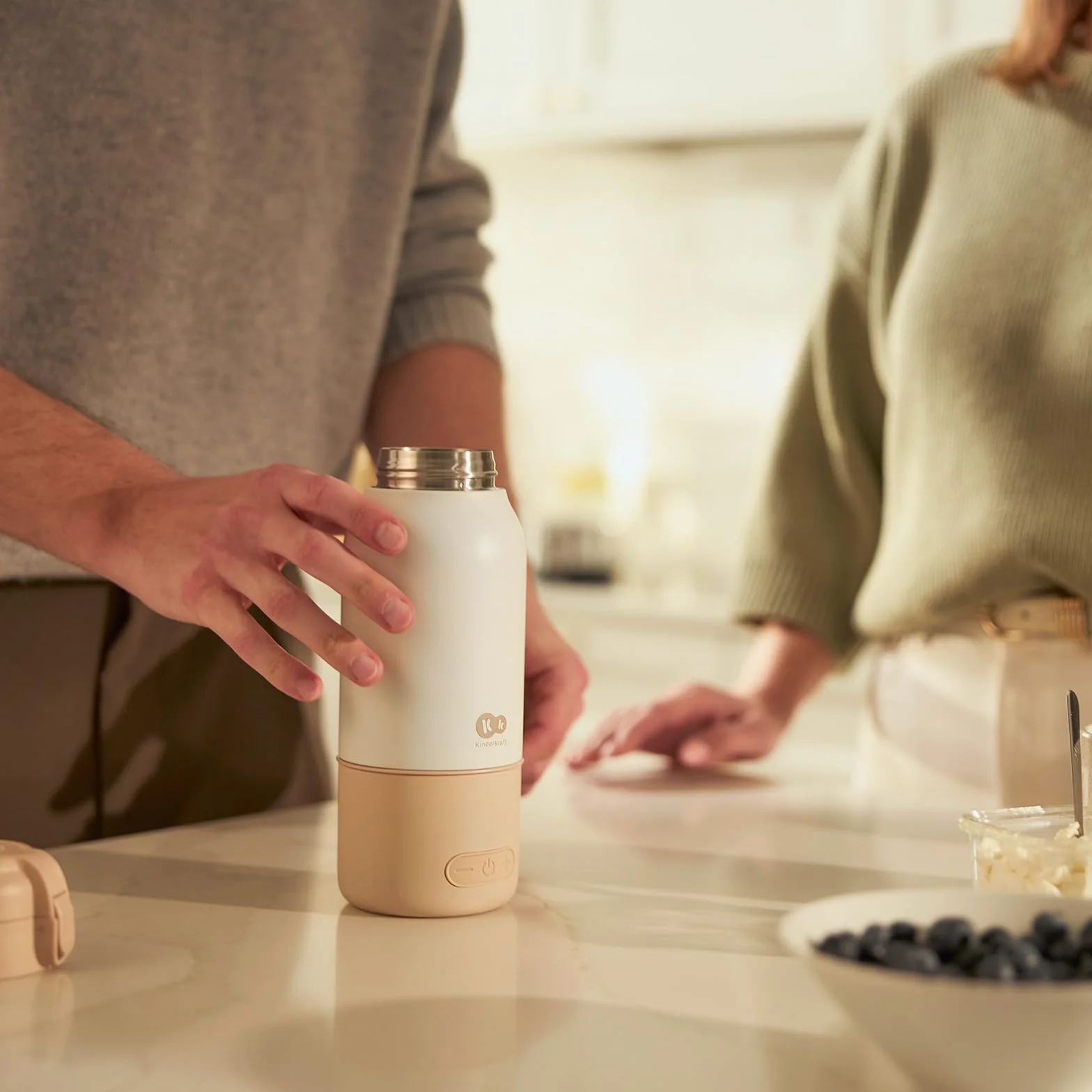 Kinderkraft GAJA, calentador de leche portátil y termo 2 en 1, 500 ml, para bebé y viaje, USB-C, 5 temperaturas, calentamiento rápido en 120 s, hasta 20 h, Verte