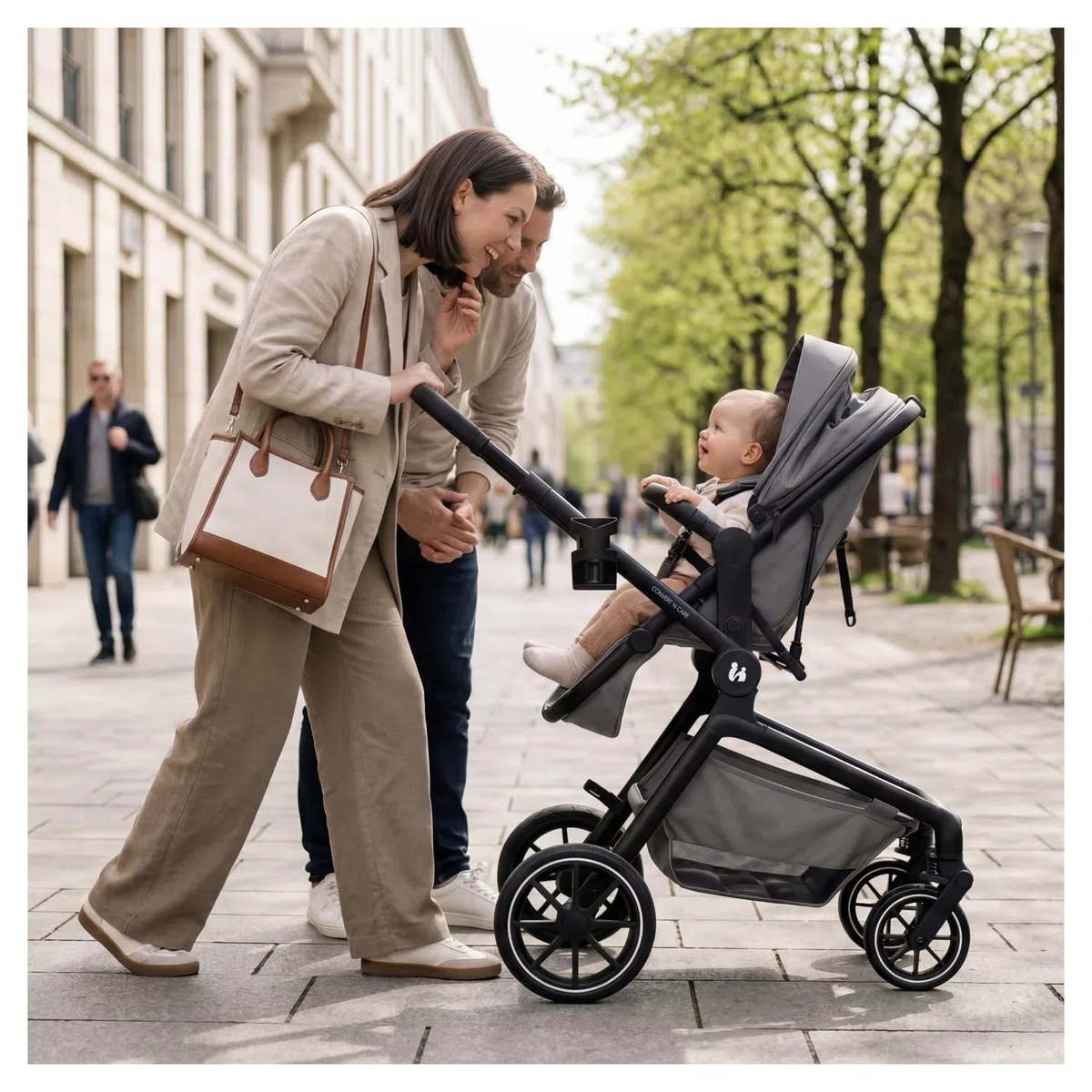 hauck Convert N Care Carrito Bebe 2 en 1 desde el Nacimiento hasta 22 kg - Capazo Convertible en Asiento Reversible - Protección UV 50+ - Ruedas de Goma - Con Adaptadores para Grupo 0+ - Gris