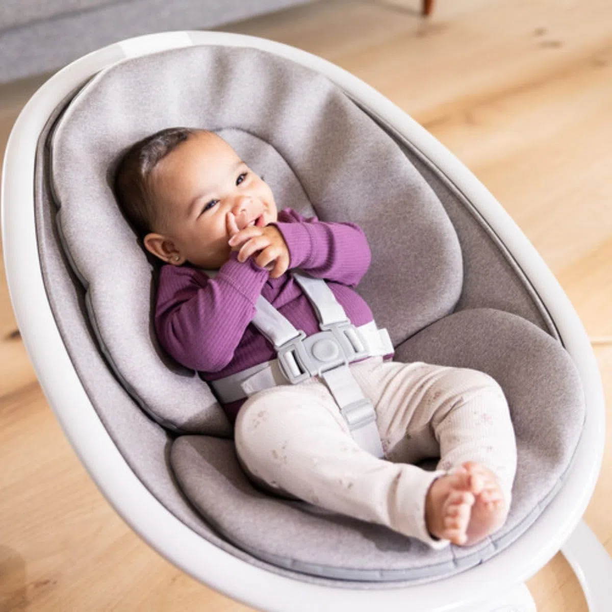 Graco Sway 'n Grow - Chupete Bluetooth con barra de juguetes, adecuado desde el nacimiento hasta aprox. 4 años (0-18 kg), con 6 movimientos de balanceo, vibración de 4 velocidades, música, ajuste de