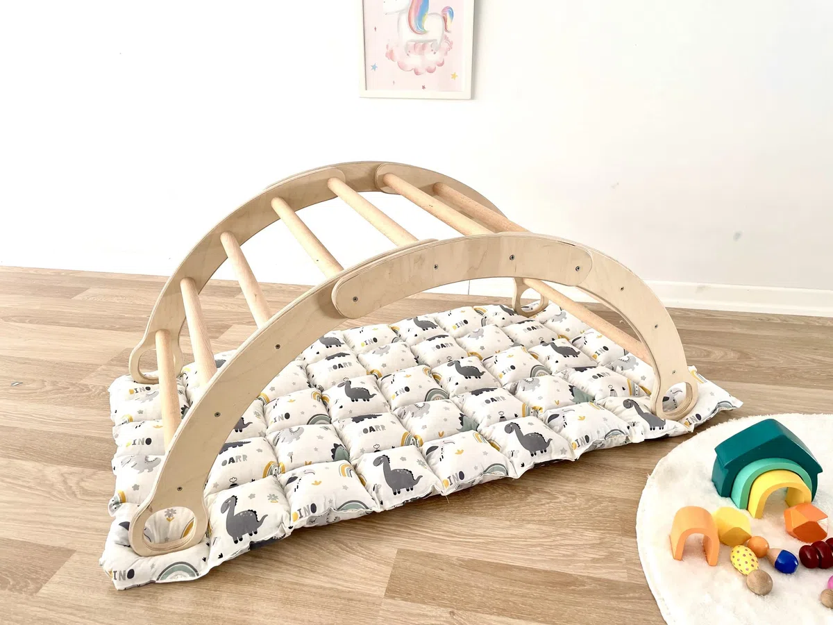 Montessori - Cojín de arco de escalada Waldorf Rocker para niños